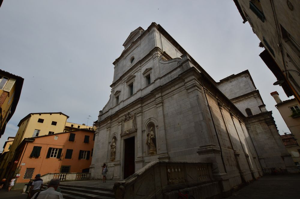 cosa fare a lucca in un pomeriggio